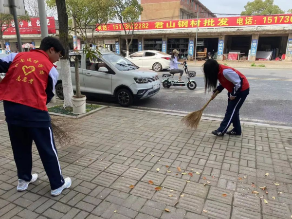 岳陽(yáng)市江南通信職業(yè)技術(shù)學(xué)校,岳陽(yáng)江南學(xué)校,岳陽(yáng)江南通信學(xué)校,岳陽(yáng)職業(yè)學(xué)校